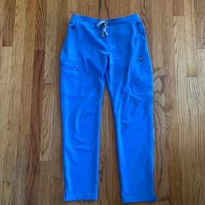 FIGS Small Livingston Basic